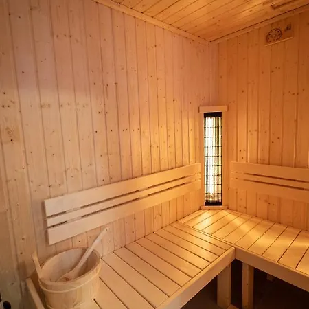 Hillhome & Sauna Apartmán