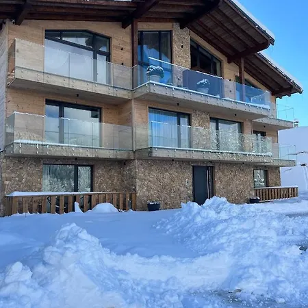 דירה Hillhome & Sauna דונובאלי